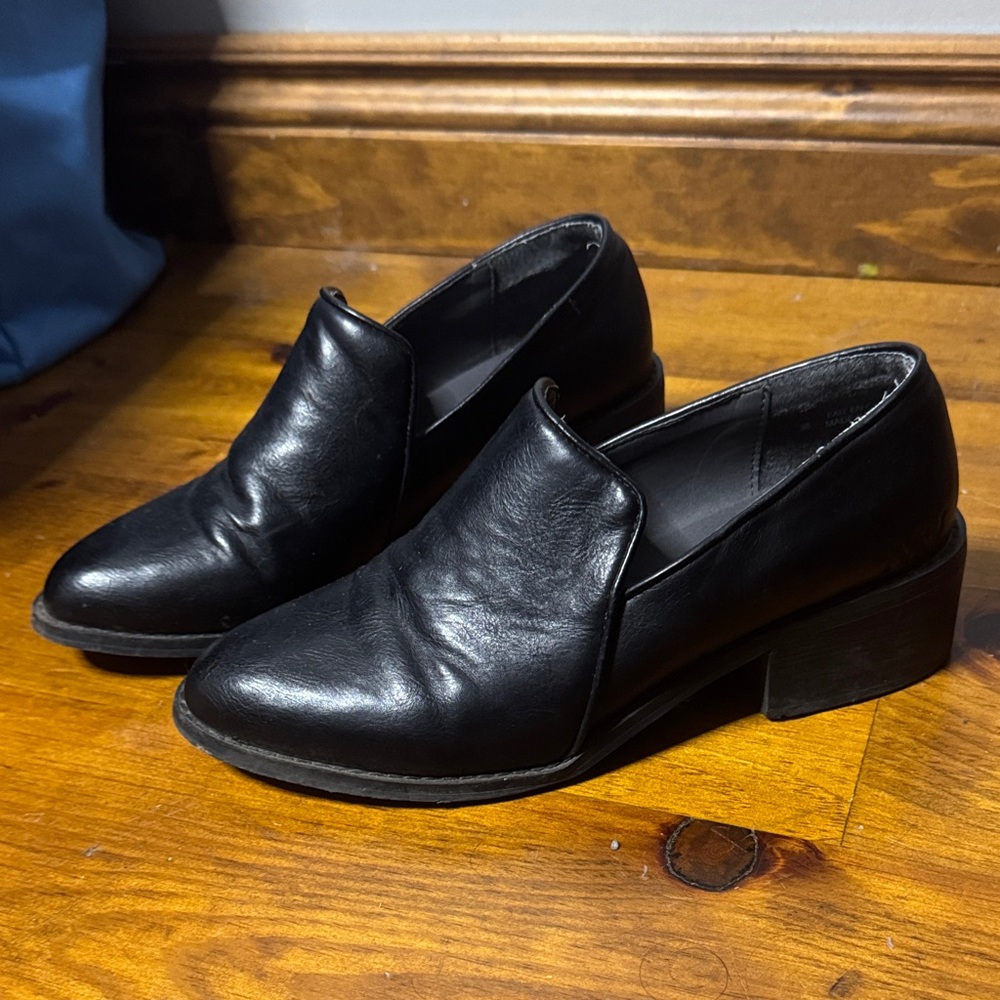 Matt & Nat Black Leather Slip-On Loafers